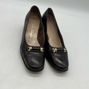 Salvatore Ferragamo Women 10B Dark Brown Croc Leather Horse Bit Pump Heels Shoes